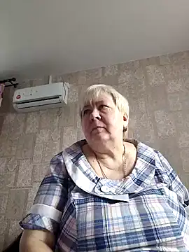 EffectFiona online show from February 27, 3:47 am