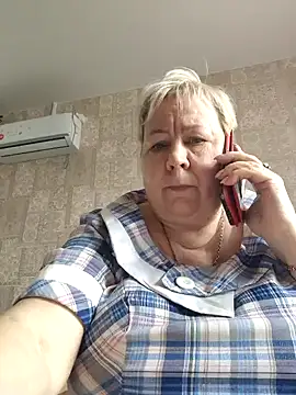 EffectFiona online show from March 22, 11:00 am