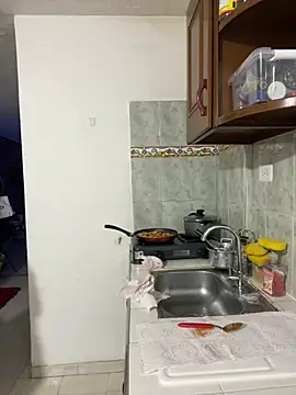 andrewmhilton  online show from March 16, 9:58 pm