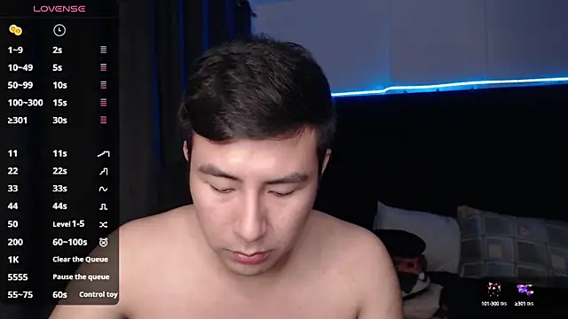 andrewmhilton  online show from September 15, 5:07 am