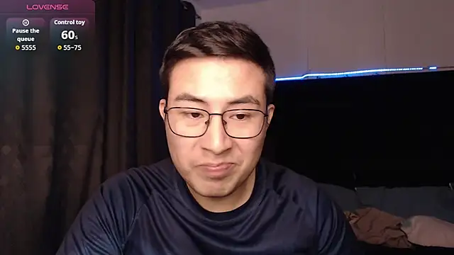 andrewmhilton  online show from February 7, 6:17 am