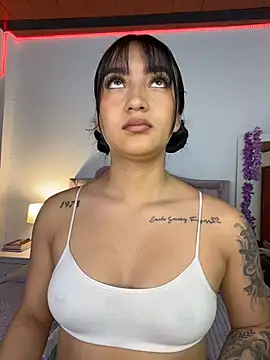 Snapshot of _Tammyy chatting on November 4, 1:32 pm Tammyy online show from November 4, 1:32 pm