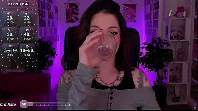 BratzieDarsie online show from January 27, 8:29 am