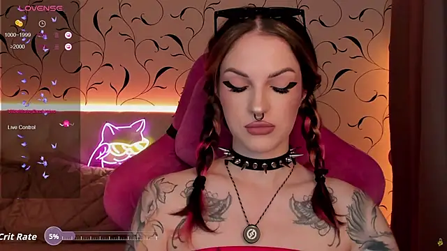 BratzieDarsie online show from September 23, 9:01 am