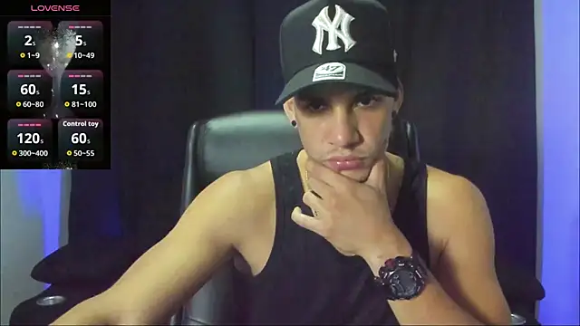 jhonnysnow17 online show from September 13, 7:52 am