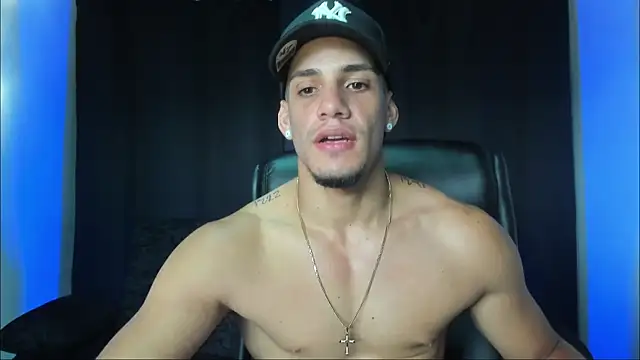 jhonnysnow17 online show from September 28, 9:09 pm