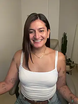 ari artis online show from February 26, 1:04 am