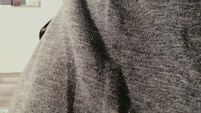 Snapshot of cutehairymacho chatting on November 9, 3:32 pm cutehairymacho online show from November 9, 3:32 pm