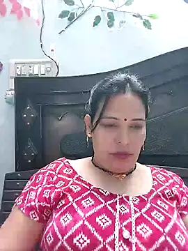 Snapshot of Poojabhabi101 chatting on October 29, 7:10 am Poojabhabi101 online show from October 29, 7:10 am