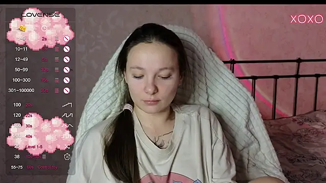 lil luna x online show from January 17, 4:26 pm