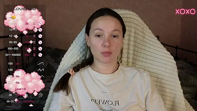 lil luna x online show from January 30, 5:17 pm