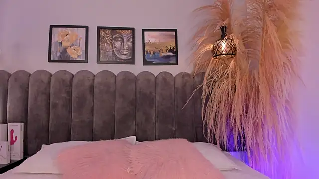 cute  cherry  online show from April 10, 8:24 pm