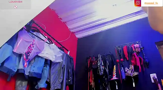 mal x online show from January 19, 12:50 pm