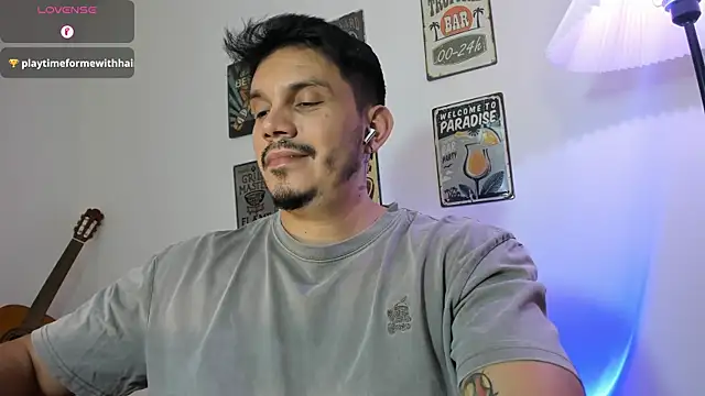 Snapshot of alejandro_stark chatting on January 11, 9:31 pm alejandro stark online show from January 11, 9:31 pm