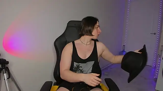 Vincent Strong online show from January 10, 9:34 am