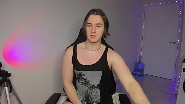 Vincent Strong online show from January 12, 7:53 am