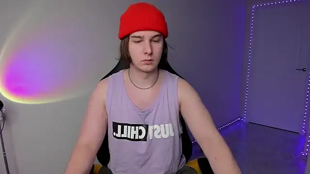 Vincent Strong online show from March 4, 1:23 am