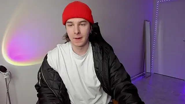 Vincent Strong online show from March 16, 1:17 am