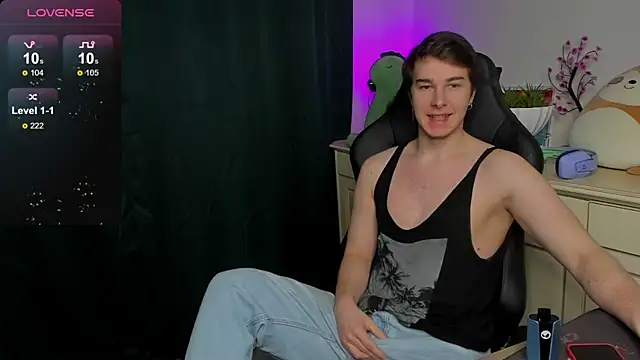 Vincent Strong online show from October 5, 8:12 am