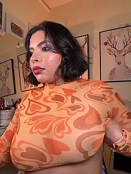 GigiiStone online show from February 4, 11:42 pm