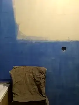 kb516 online show from November 30, 9:19 pm