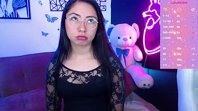 demyanderson  online show from February 8, 9:25 pm