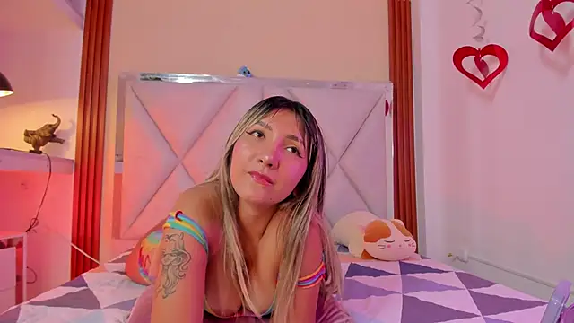 Happy tits online show from February 3, 10:54 pm