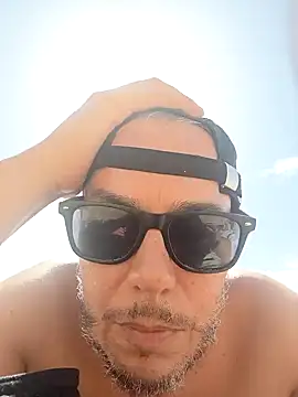 Snapshot of pigboybi chatting on September 20, 1:01 pm pigboybi online show from September 20, 1:01 pm