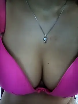 Snapshot of luz_94 chatting on November 5, 3:34 pm luz 94 online show from November 5, 3:34 pm