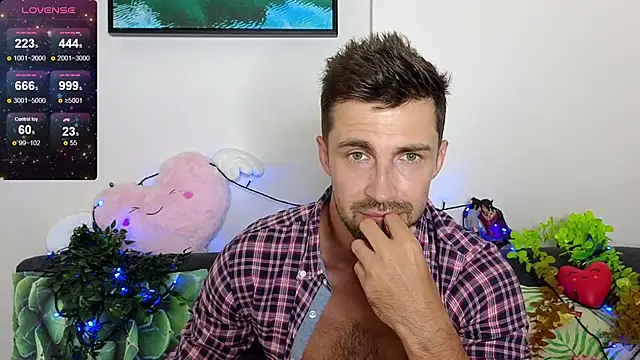 Snapshot of Promethe_us chatting on February 28, 9:15 am Promethe us online show from February 28, 9:15 am