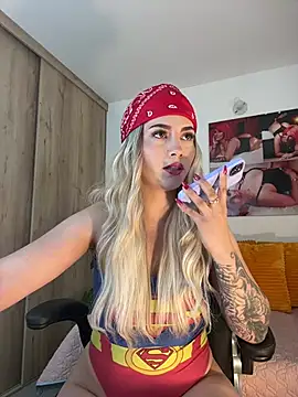 zafiro mo0n online show from February 5, 10:55 pm