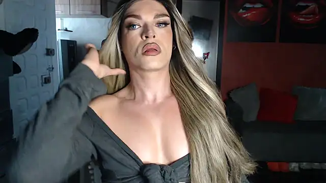 allifit01 online show from April 17, 1:03 pm