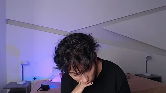 Snapshot of hot_little_bunny chatting on March 10, 8:56 pm hot little bunny online show from March 10, 8:56 pm