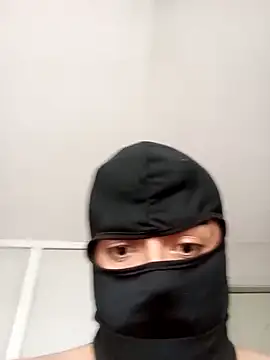 Gdlgayclouds online show from October 1, 5:30 pm