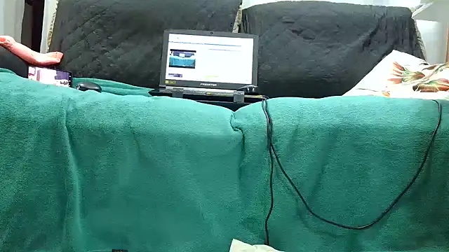Snapshot of Kellynha_Sweet chatting on January 20, 1:50 am Kellynha Sweet online show from January 20, 1:50 am