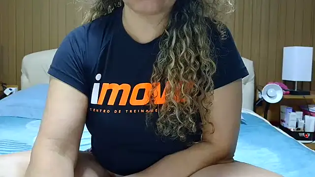 Snapshot of Kellynha_Sweet chatting on September 11, 12:00 am Kellynha Sweet online show from September 11, 12:00 am
