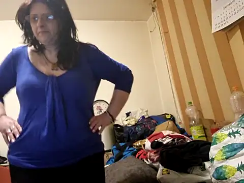 Snapshot of Samantha_Squirt@xh chatting on March 8, 8:03 pm Samantha Squirtxh online show from March 8, 8:03 pm