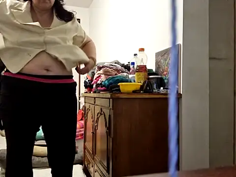 Snapshot of Samantha_Squirt@xh chatting on September 22, 12:23 am Samantha Squirtxh online show from September 22, 12:23 am