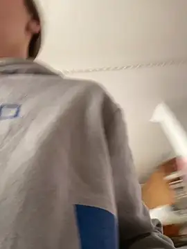 VickyJackson  online show from March 19, 6:01 pm