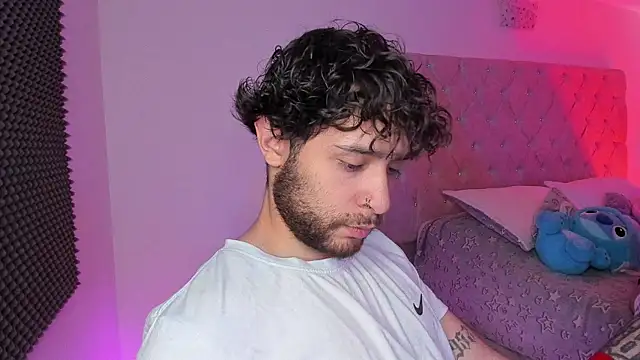 AbbyAndChris2 online show from April 29, 2:54 pm