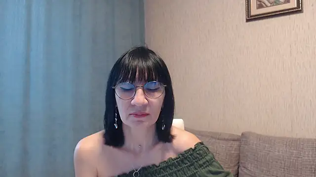 Erica95Bloom online show from January 30, 12:06 pm