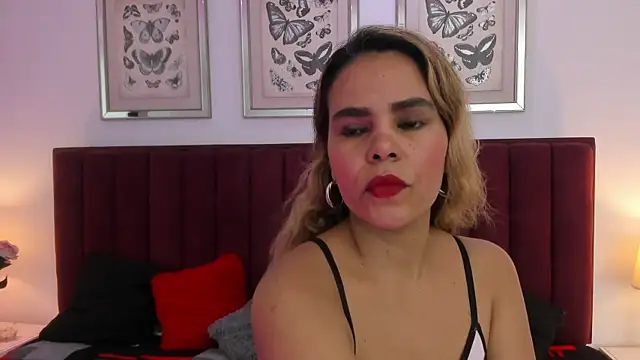 MarieKoster online show from March 12, 8:10 pm