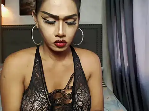 Snapshot of Victoria_Saint chatting on January 9, 6:17 am Victoria Saint online show from January 9, 6:17 am