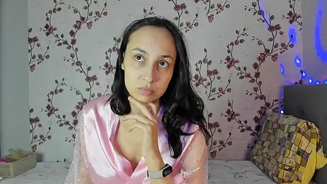 Alisagold90 online show from November 30, 11:25 am