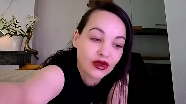 Lilie romeo online show from December 23, 11:36 am