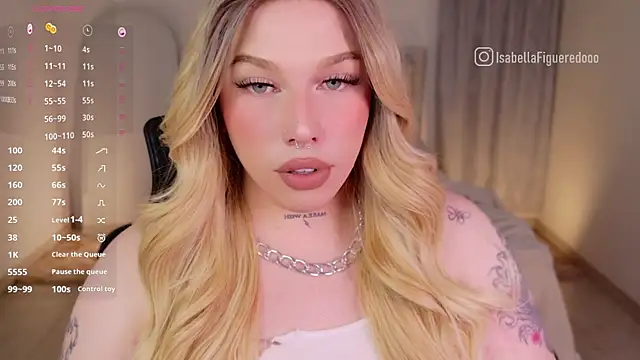 Snapshot of IsabellaFigueredo__ chatting on January 15, 3:33 am IsabellaFigueredo   online show from January 15, 3:33 am