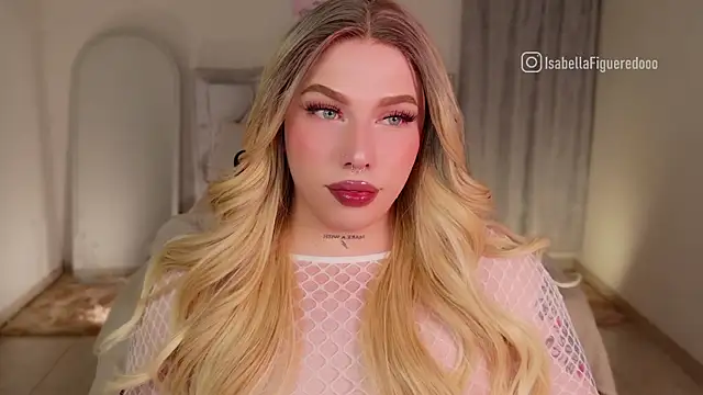 Snapshot of IsabellaFigueredo__ chatting on January 16, 3:23 am IsabellaFigueredo   online show from January 16, 3:23 am