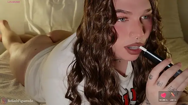 Snapshot of IsabellaFigueredo__ chatting on September 30, 9:09 pm IsabellaFigueredo   online show from September 30, 9:09 pm