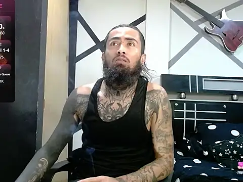 Snapshot of daimon_rockkk chatting on November 18, 1:44 am daimon rockkk online show from November 18, 1:44 am