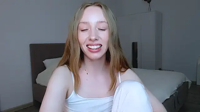 Luna insniity online show from March 20, 6:42 pm